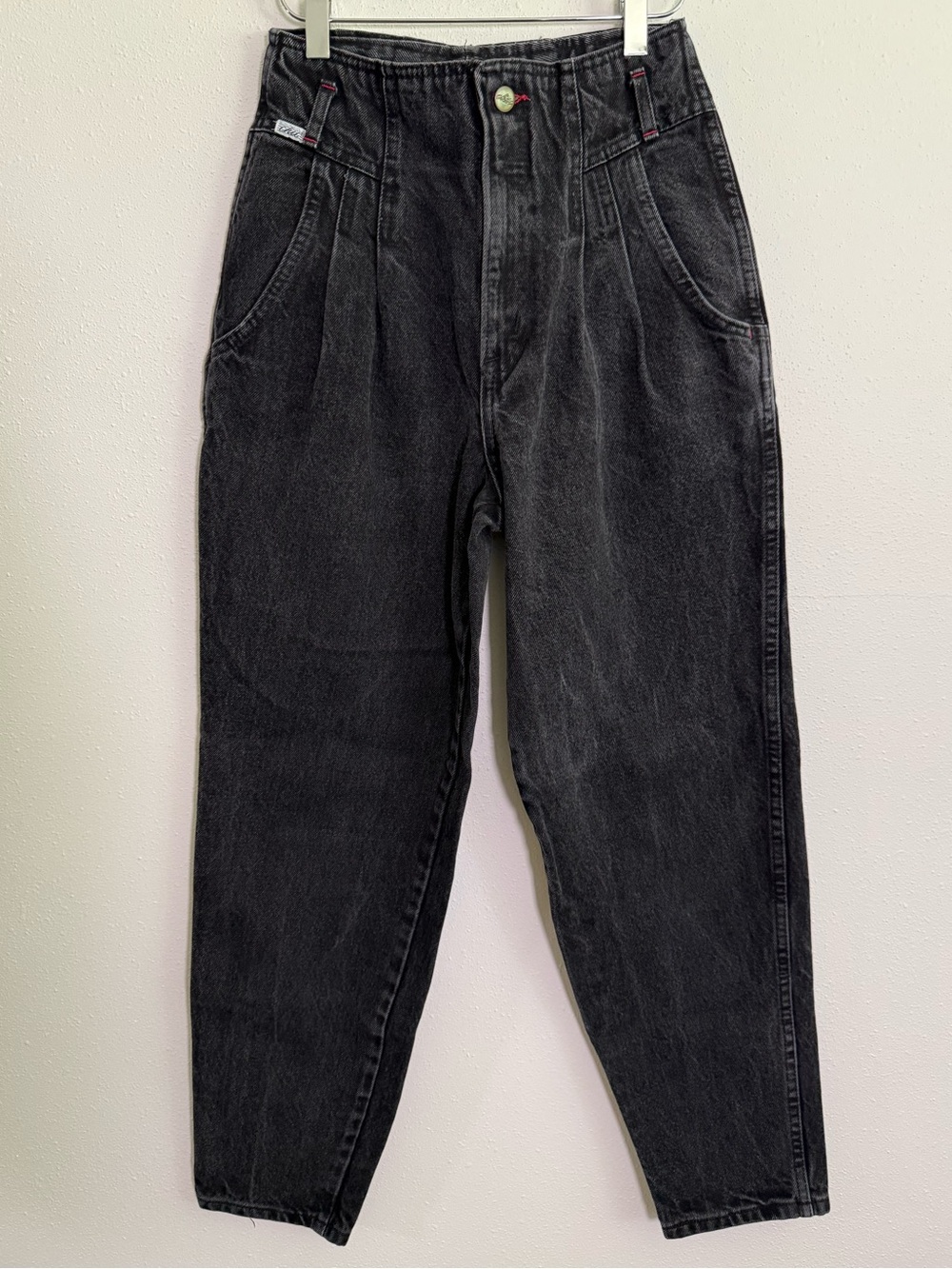 Chic Vintage Black Acid Wash Pleated Jeans Size 10 Made in USA High Rise